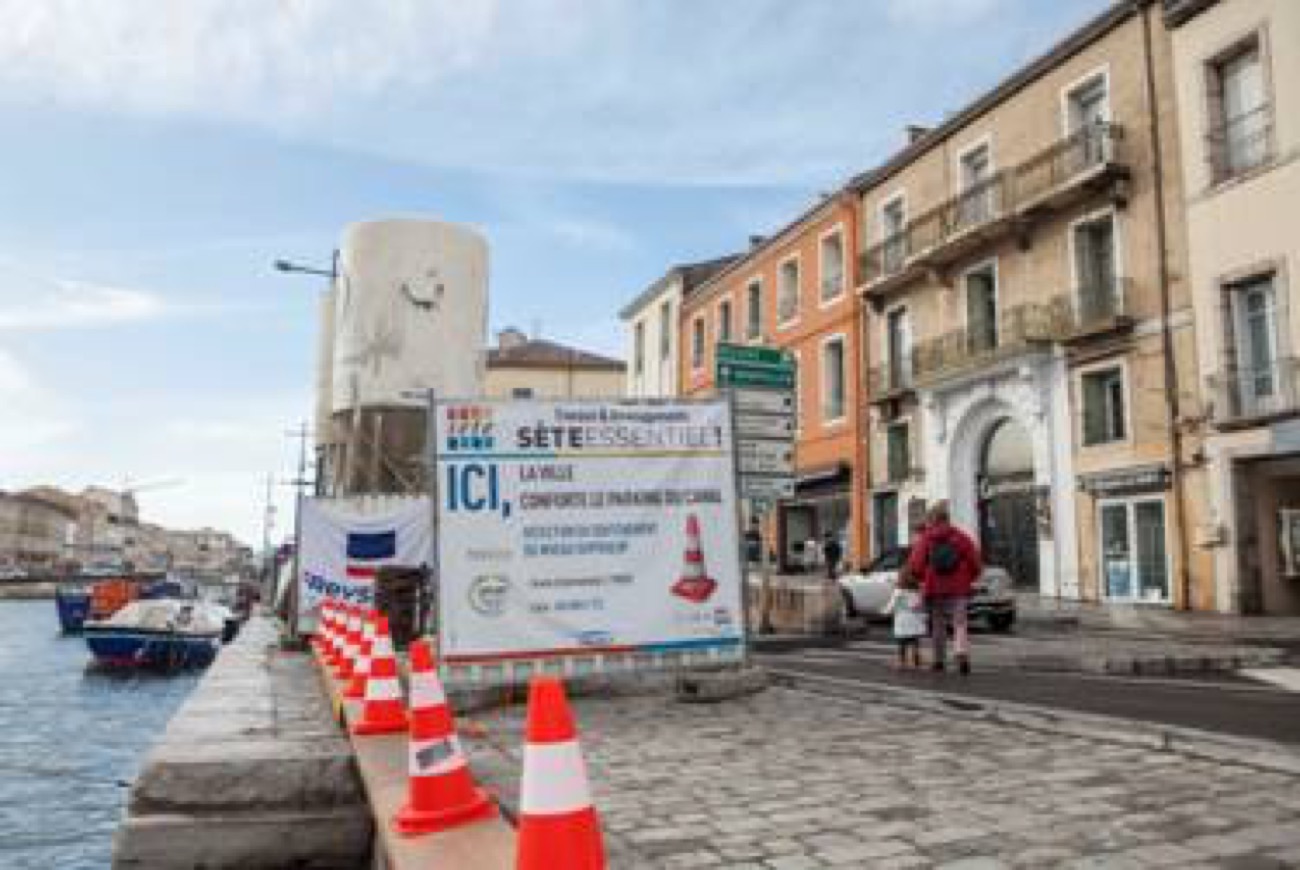 Photo du panneau des travaux de la ville de Sète - Felicitta Parc, stationnements et parking à Sète